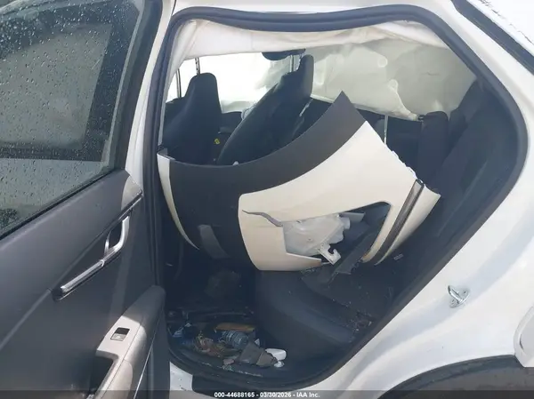 KNDCR3LE5R5160600 2024 KIA NIRO - Image 8