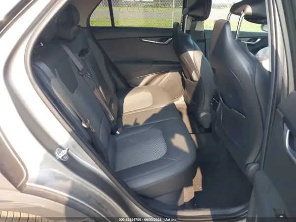 KNDCR3LE5R5162539 2024 KIA NIRO - Image 8