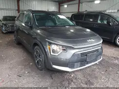 KNDCR3LE5S5247872 2025 KIA NIRO