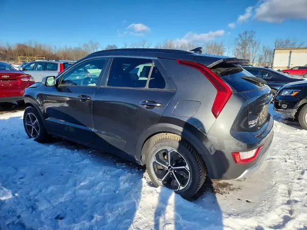 KNDCR3LE6P5051379 2023 KIA NIRO - Image 2