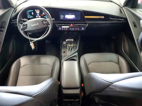 KNDCR3LE6P5069431 2023 KIA NIRO - Image 8