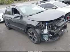 KNDCR3LE6P5071714 2023 KIA NIRO