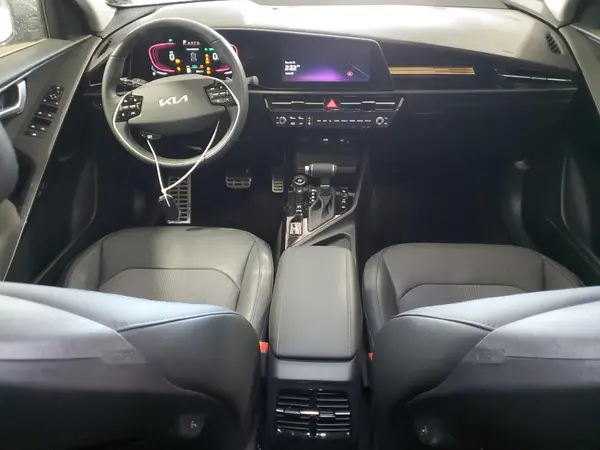 KNDCR3LE6P5080719 2023 KIA NIRO - Image 8
