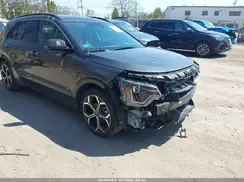 KNDCR3LE6P5085502 2023 KIA NIRO
