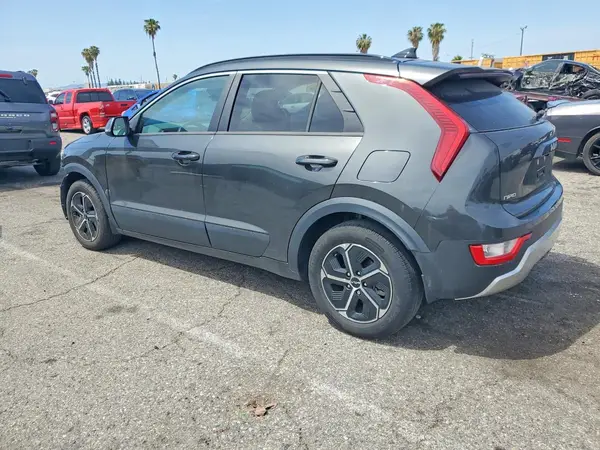KNDCR3LE6P5099464 2023 KIA NIRO - Image 2