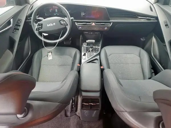 KNDCR3LE6R5126276 2024 KIA NIRO - Image 8