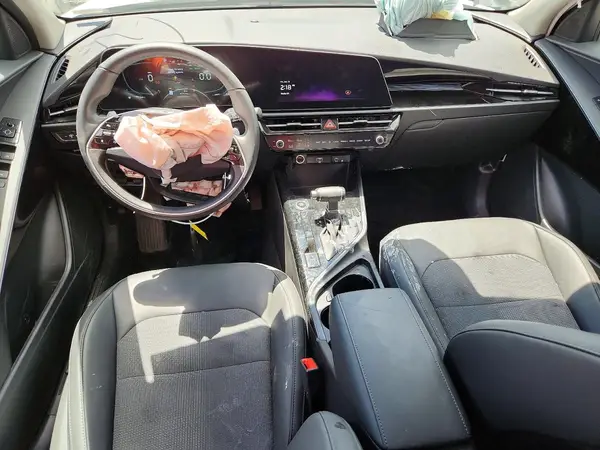 KNDCR3LE6R5136869 2024 KIA NIRO - Image 8
