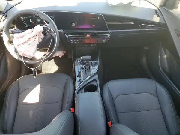 KNDCR3LE6S5273350 2025 KIA NIRO - Image 8
