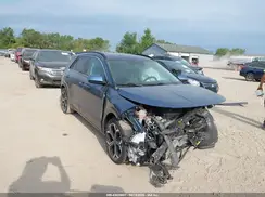 KNDCR3LE7P5044070 2023 KIA NIRO