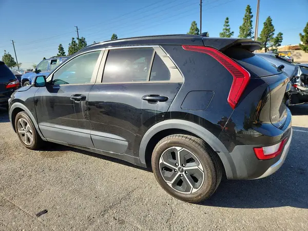 KNDCR3LE7P5050693 2023 KIA NIRO - Image 2