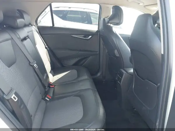 KNDCR3LE7P5053688 2023 KIA NIRO - Image 8