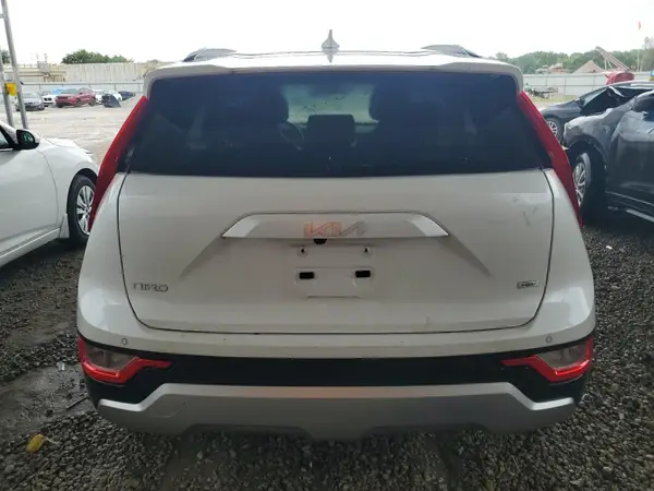 2023 KIA NIRO auction photo 6