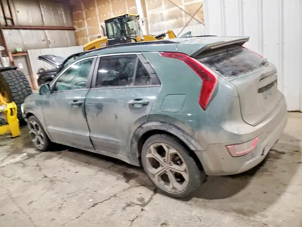 KNDCR3LE7P5060995 2023 KIA NIRO - Image 2