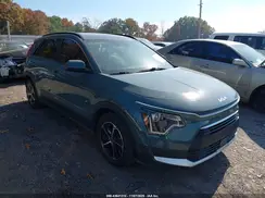 KNDCR3LE7P5070796 2023 KIA NIRO