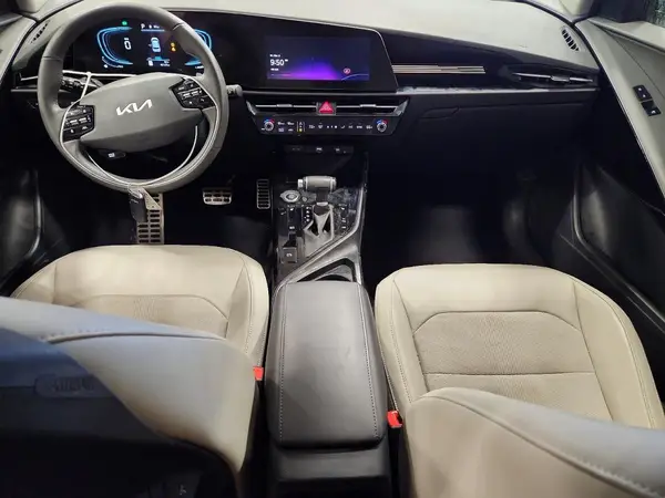 KNDCR3LE7P5078316 2023 KIA NIRO - Image 8