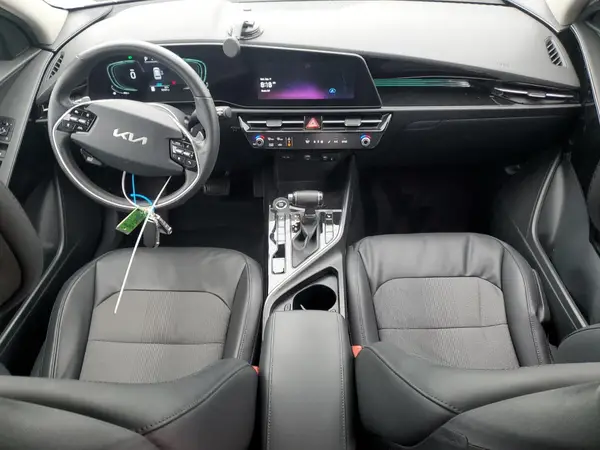 KNDCR3LE7P5080907 2023 KIA NIRO - Image 8