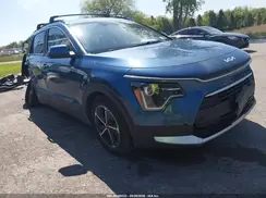 KNDCR3LE7P5091650 2023 KIA NIRO