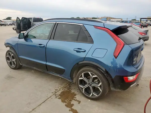 KNDCR3LE7P5091941 2023 KIA NIRO - Image 2