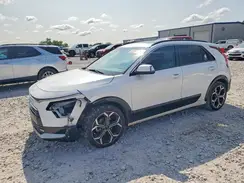 KNDCR3LE7P5098226 2023 KIA NIRO