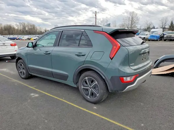 KNDCR3LE7P5110648 2023 KIA NIRO - Image 2