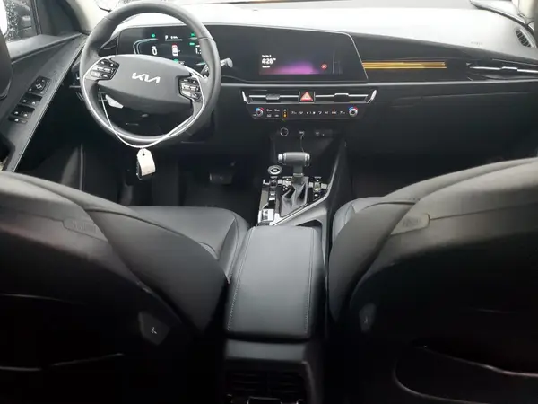 KNDCR3LE7R5155303 2024 KIA NIRO - Image 8