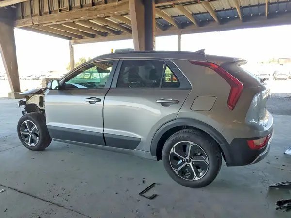 KNDCR3LE7R5184154 2024 KIA NIRO - Image 2