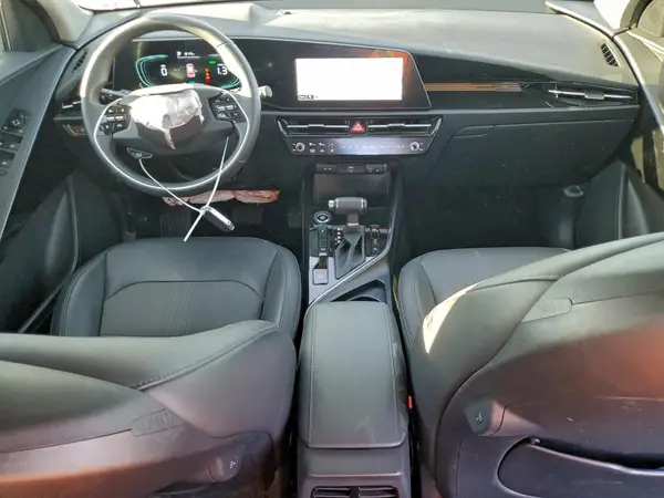 KNDCR3LE7R5186275 2024 KIA NIRO - Image 8