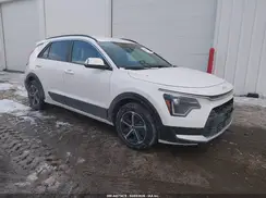 KNDCR3LE7R5205813 2024 KIA NIRO
