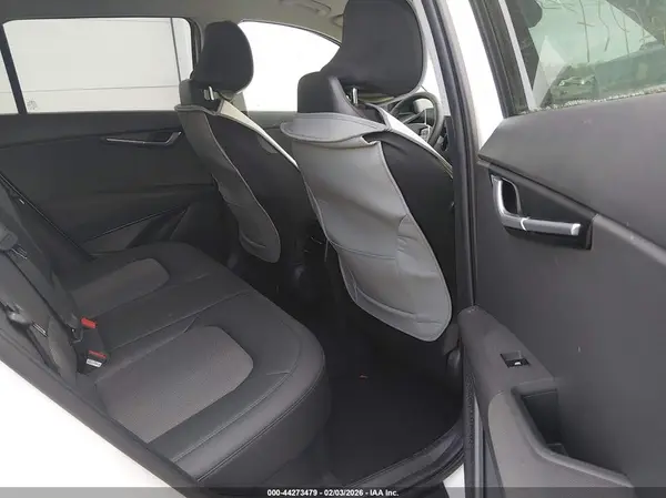 KNDCR3LE7R5205813 2024 KIA NIRO - Image 8