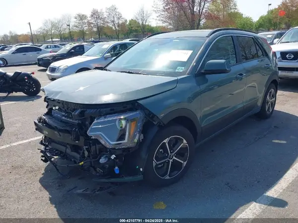 KNDCR3LE7S5234184 2025 KIA NIRO - Image 2
