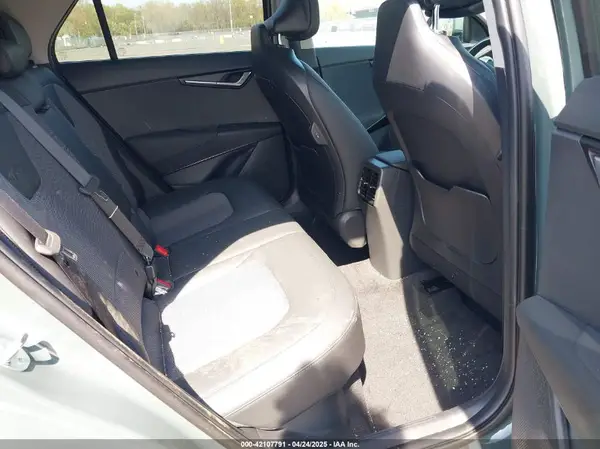 KNDCR3LE7S5234184 2025 KIA NIRO - Image 8