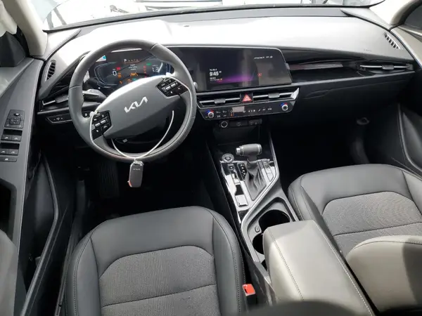 KNDCR3LE7S5244441 2025 KIA NIRO - Image 8
