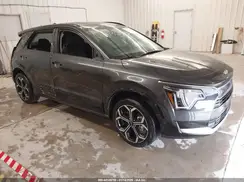 KNDCR3LE7S5253690 2025 KIA NIRO