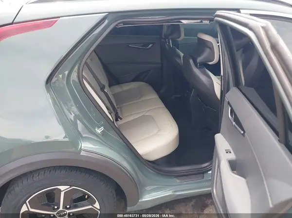 KNDCR3LE8P5037502 2023 KIA NIRO - Image 8