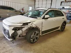 KNDCR3LE8P5041372 2023 KIA NIRO