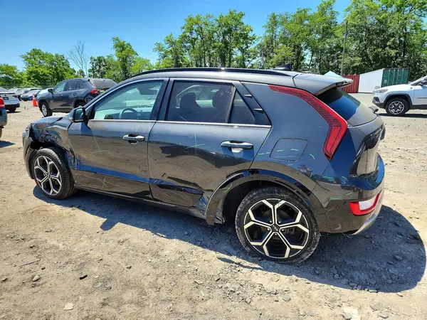 KNDCR3LE8P5042215 2023 KIA NIRO - Image 2