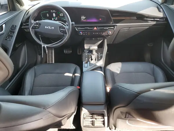 KNDCR3LE8P5042781 2023 KIA NIRO - Image 8
