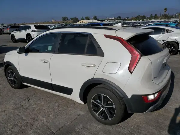 KNDCR3LE8P5053683 2023 KIA NIRO - Image 2
