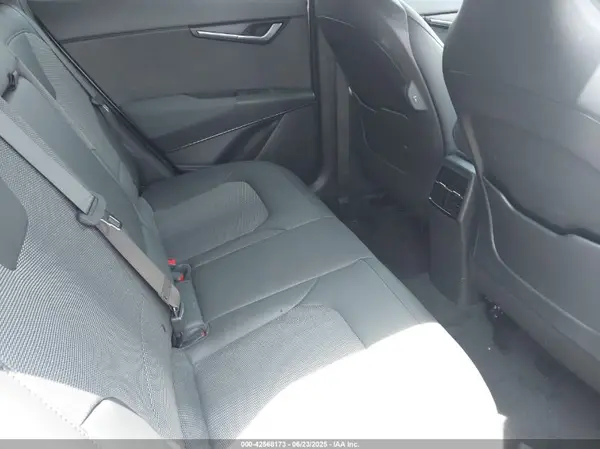 KNDCR3LE8P5060892 2023 KIA NIRO - Image 8