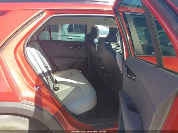KNDCR3LE8P5093794 2023 KIA NIRO - Image 8
