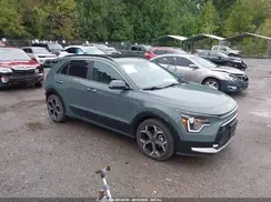 KNDCR3LE8P5115390 2023 KIA NIRO