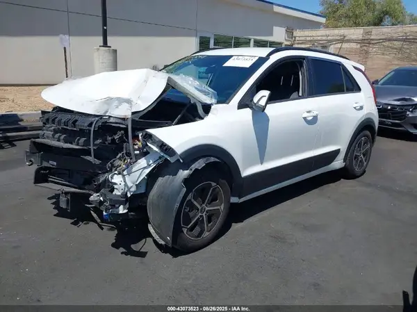 KNDCR3LE8R5169551 2024 KIA NIRO - Image 2