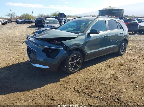 KNDCR3LE8R5188066 2024 KIA NIRO - Image 2