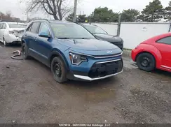 KNDCR3LE8S5218852 2025 KIA NIRO