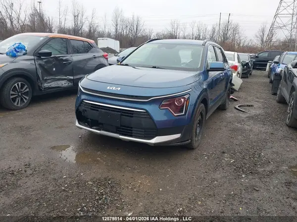 KNDCR3LE8S5218852 2025 KIA NIRO - Image 2