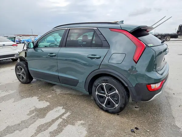 KNDCR3LE8S5233559 2025 KIA NIRO - Image 2