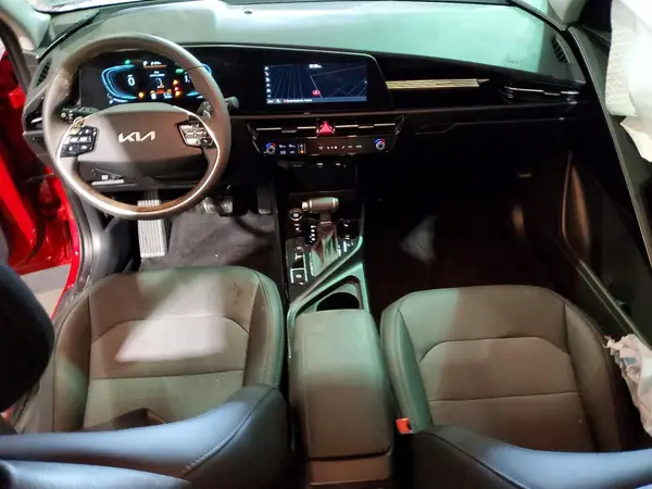 KNDCR3LE8S5274192 2025 KIA NIRO - Image 8