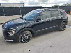 KNDCR3LE8S5294555 2025 KIA NIRO