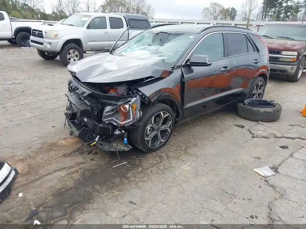KNDCR3LE8S5295169 2025 KIA NIRO - Image 2