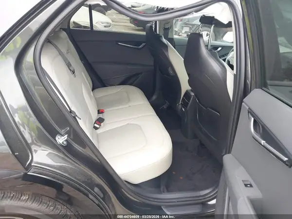 KNDCR3LE8S5295169 2025 KIA NIRO - Image 8